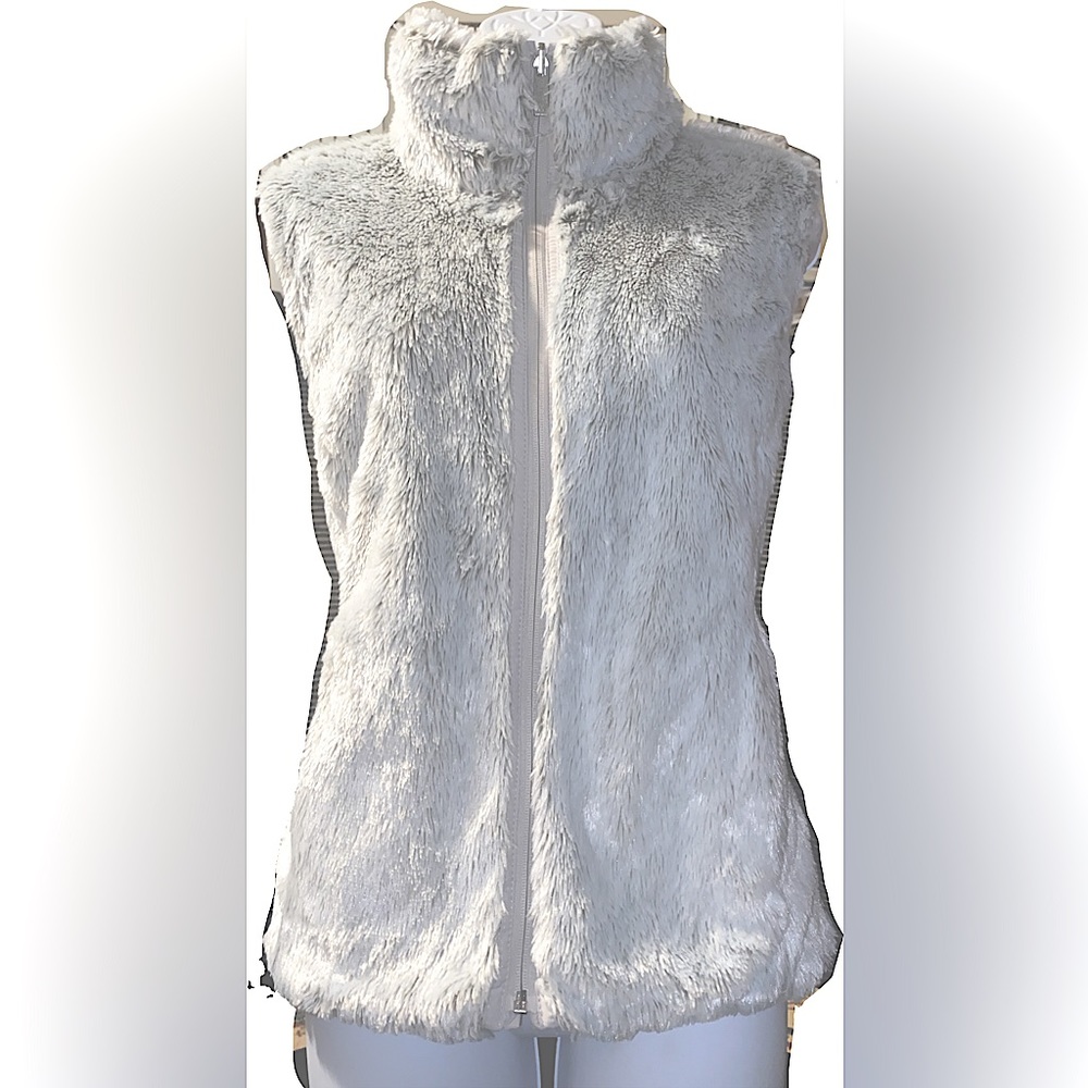 REVERSIBLE Plush Vest size L